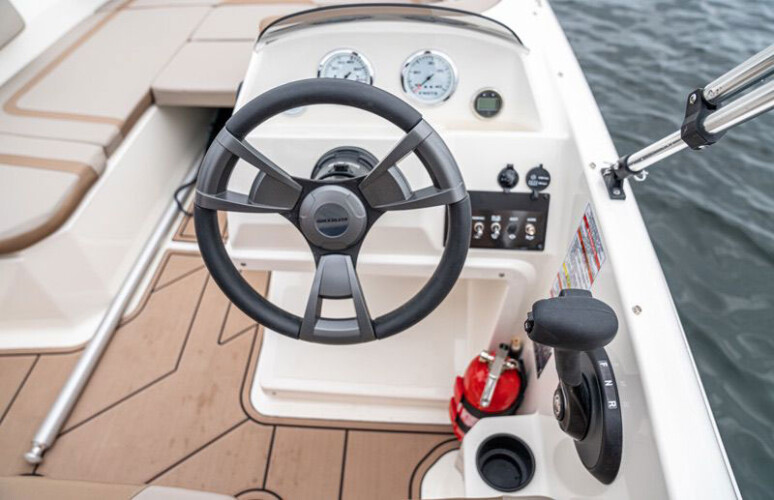 Quicksilver 475 Axess Lanzarote 8