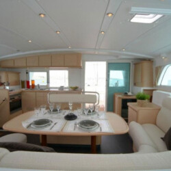 Catamaran Lagoon 440 Lanzarote 4